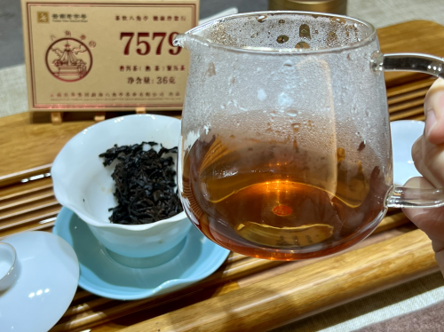 八角亭7579第一泡汤色
